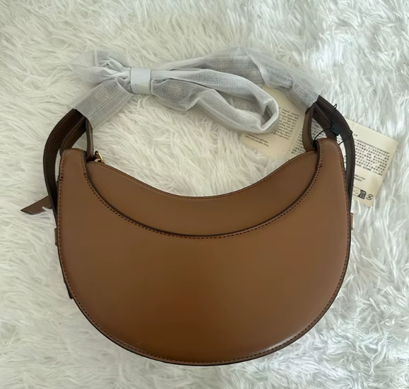 Sac à bandoulière demi-lune